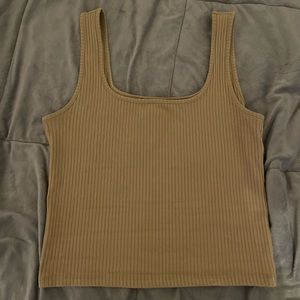 Super cute green tank